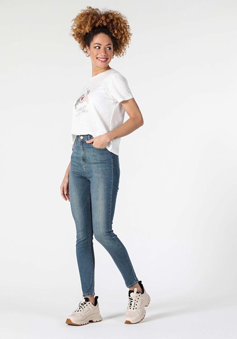 Показати інформацію про Футболка З Коротким Рукавом Жіноча Біла  Cl1058145