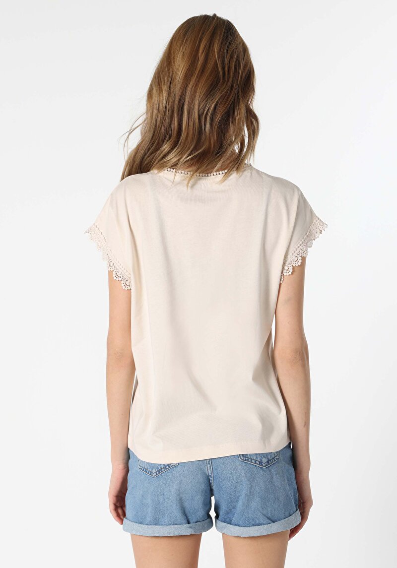 Показати інформацію про Футболка З Коротким Рукавом Жіноча Бежева  Cl1063800