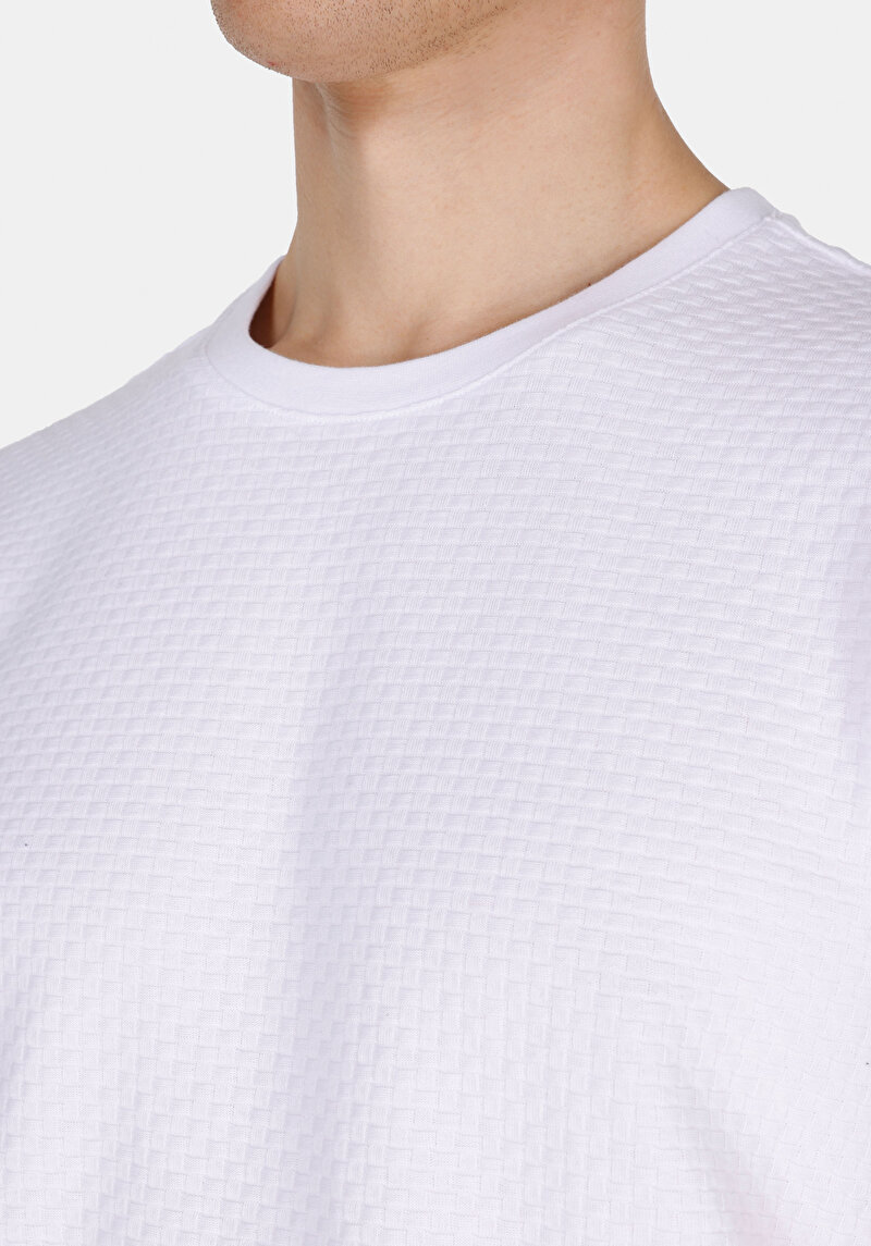 Показати інформацію про Футболка З Коротким Рукавом Чоловіча Біла  Cl1074681