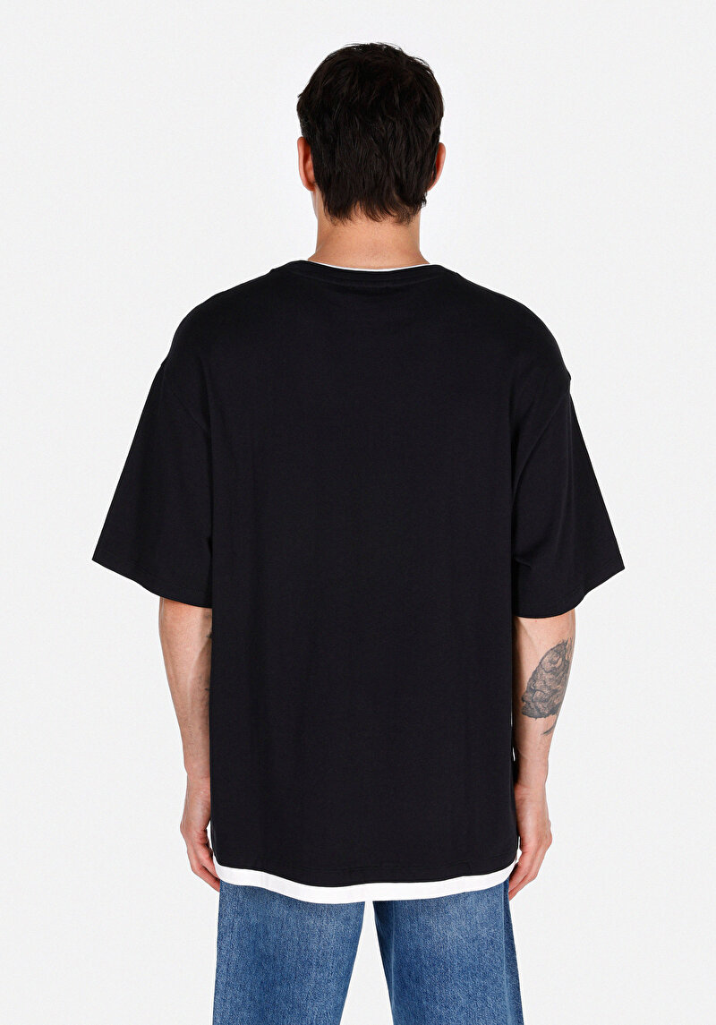 Показати інформацію про Футболка З Коротким Рукавом Чоловіча Чорна  Cl1073989