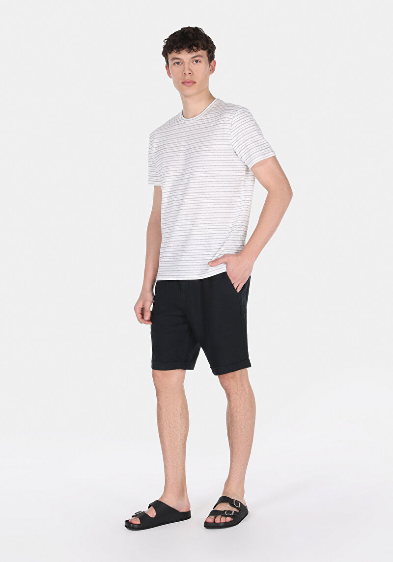 Показати інформацію про Футболка З Коротким Рукавом Чоловіча Чорна  Cl1074210