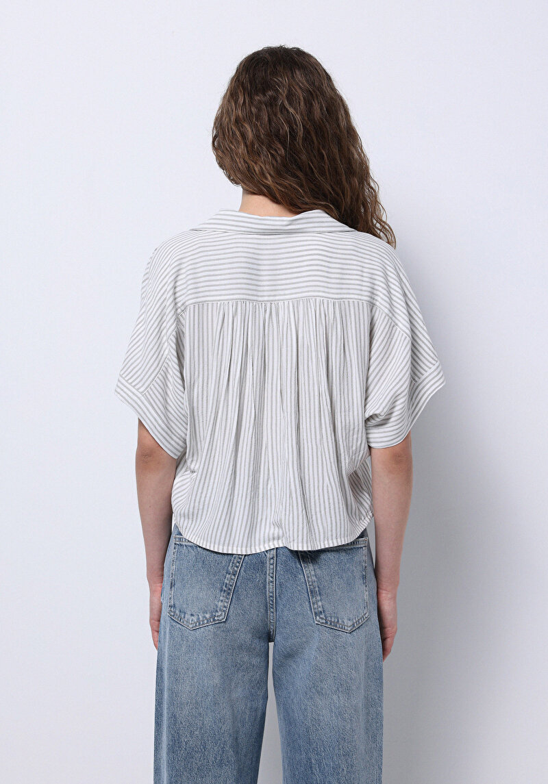 Показати інформацію про Сорочка З Коротким Рукавом Жіноча Зелена  Cl1074646