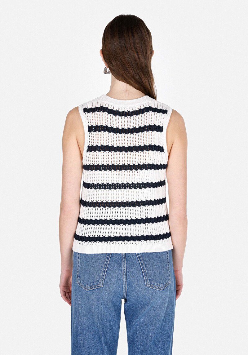 Показати інформацію про Светр Із Коротким Рукавом Жіночий Білий  Cl1072883