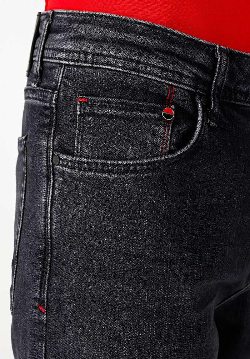 Показати інформацію про 045 David Джинси Чоловічі Чорні Класичного Крою Cl1066457