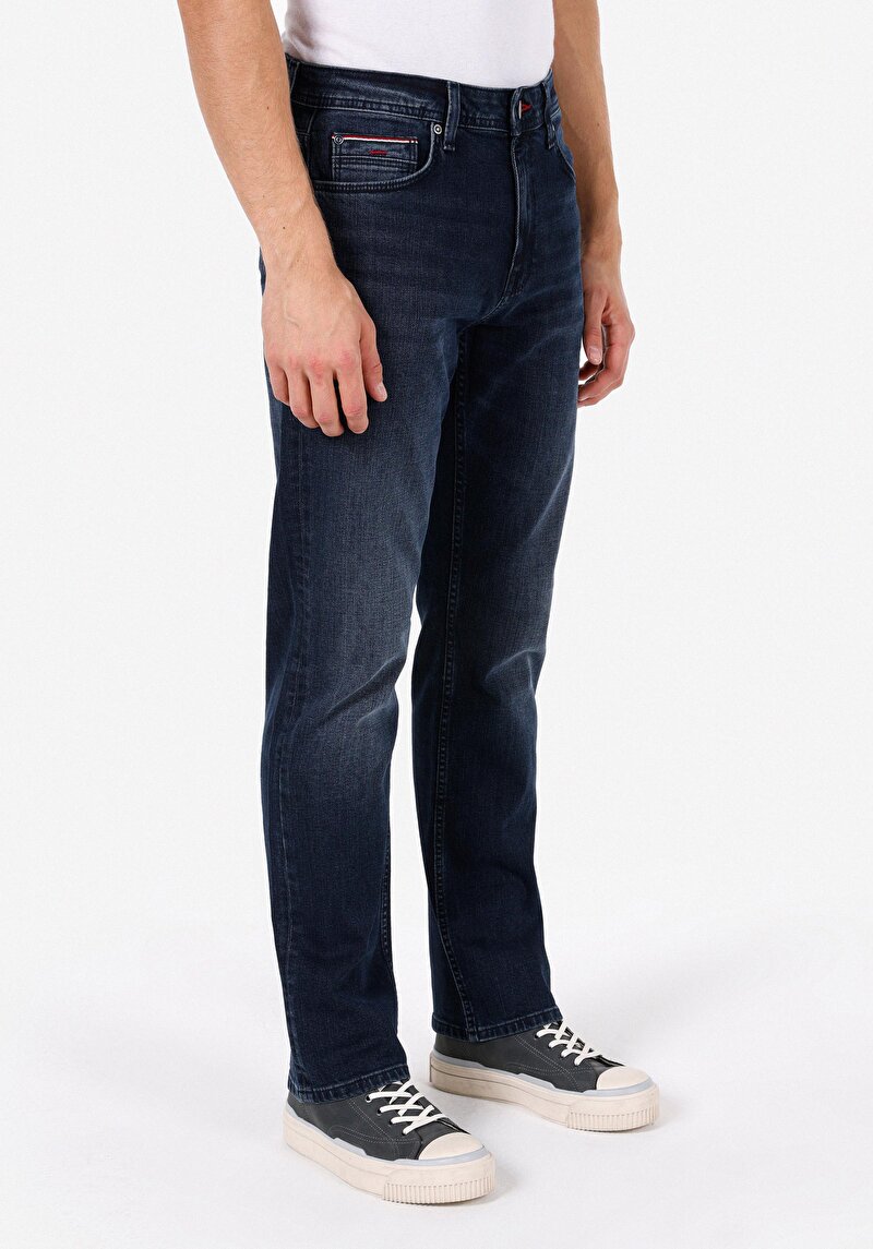 Показати інформацію про 045 David Джинси Чоловічі Чорні Класичного Крою Cl1072233