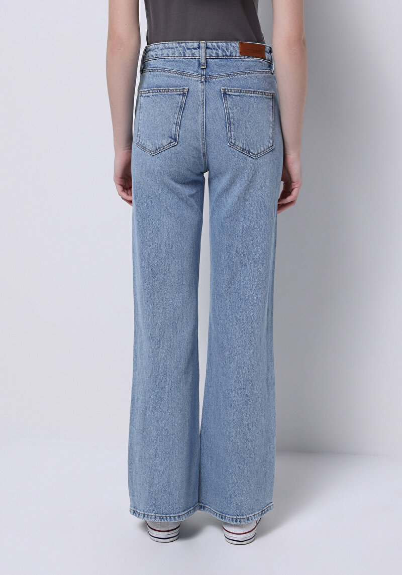 Зображення 793 Monica Джинси Жіночі Блакитні Класичного Крою Cl1075025