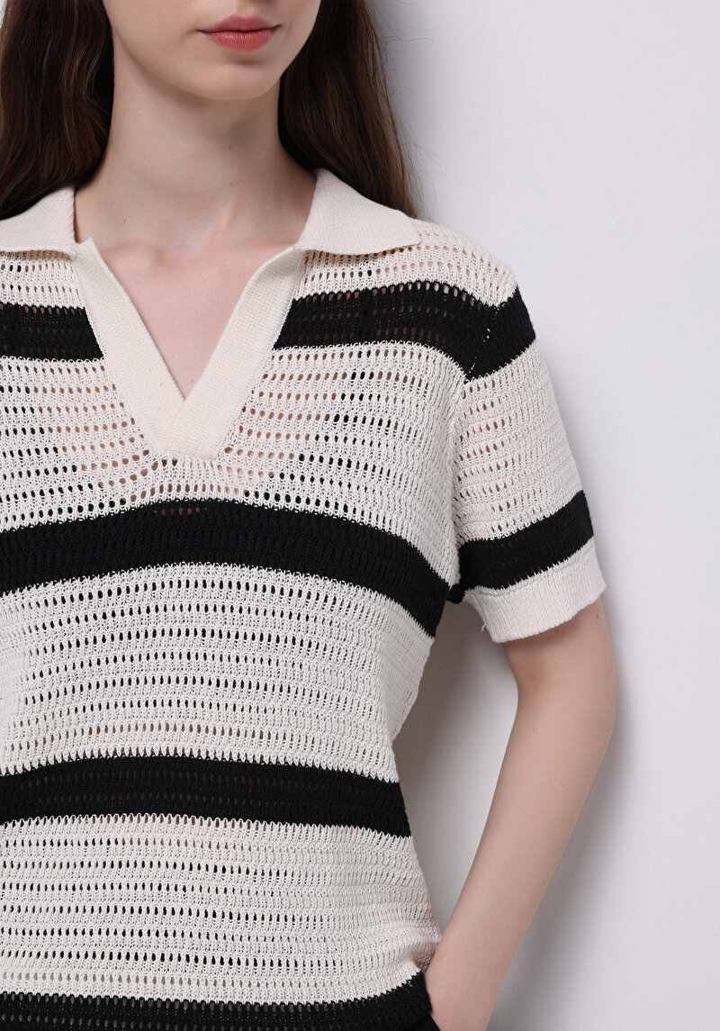 Показати інформацію про Светр Із Коротким Рукавом Жіночий Бежевий  Cl1075141