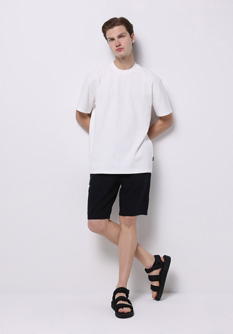 Показати інформацію про Футболка З Коротким Рукавом Чоловіча Біла  Cl1074129