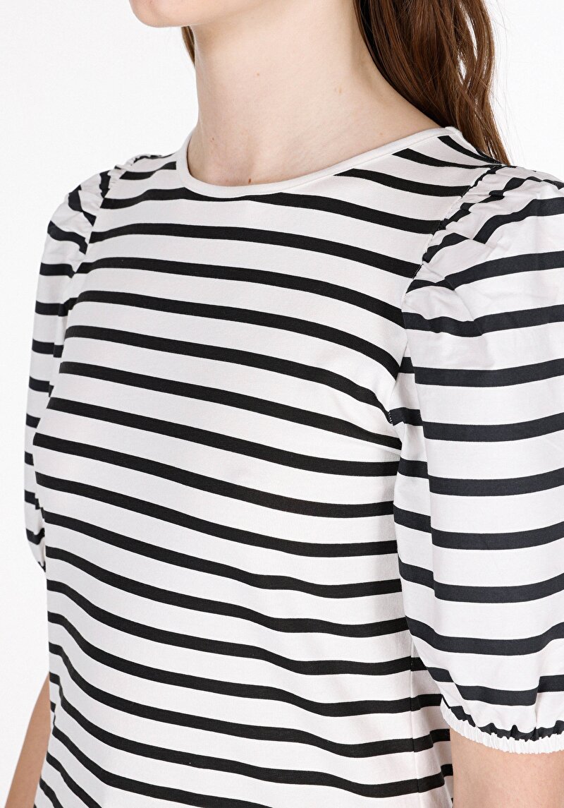 Показати інформацію про Блуза З Коротким Рукавом Жіночий Біла  Cl1073549