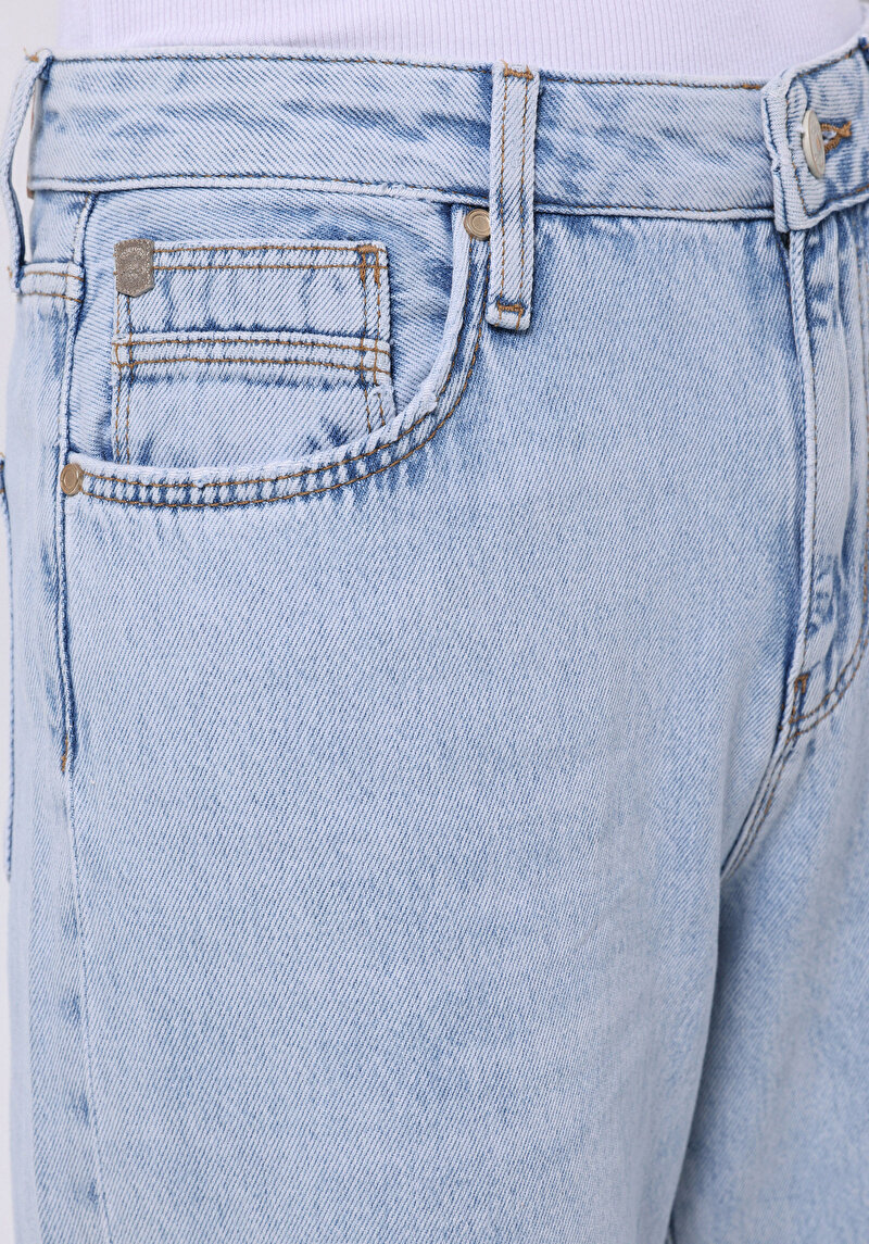 Показати інформацію про 970 Berry Джинси Жіночі Блакитні Класичного Крою Cl1075183