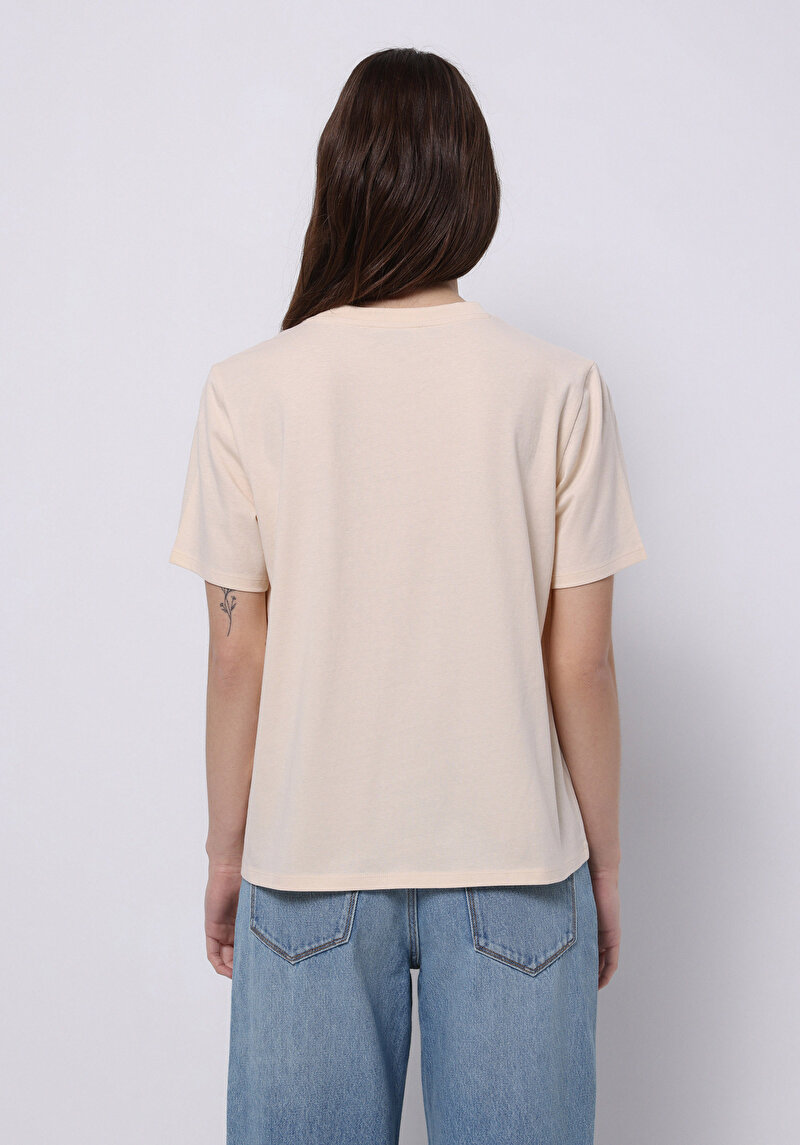 Показати інформацію про Футболка З Коротким Рукавом Жіноча Бежева  Cl1074317