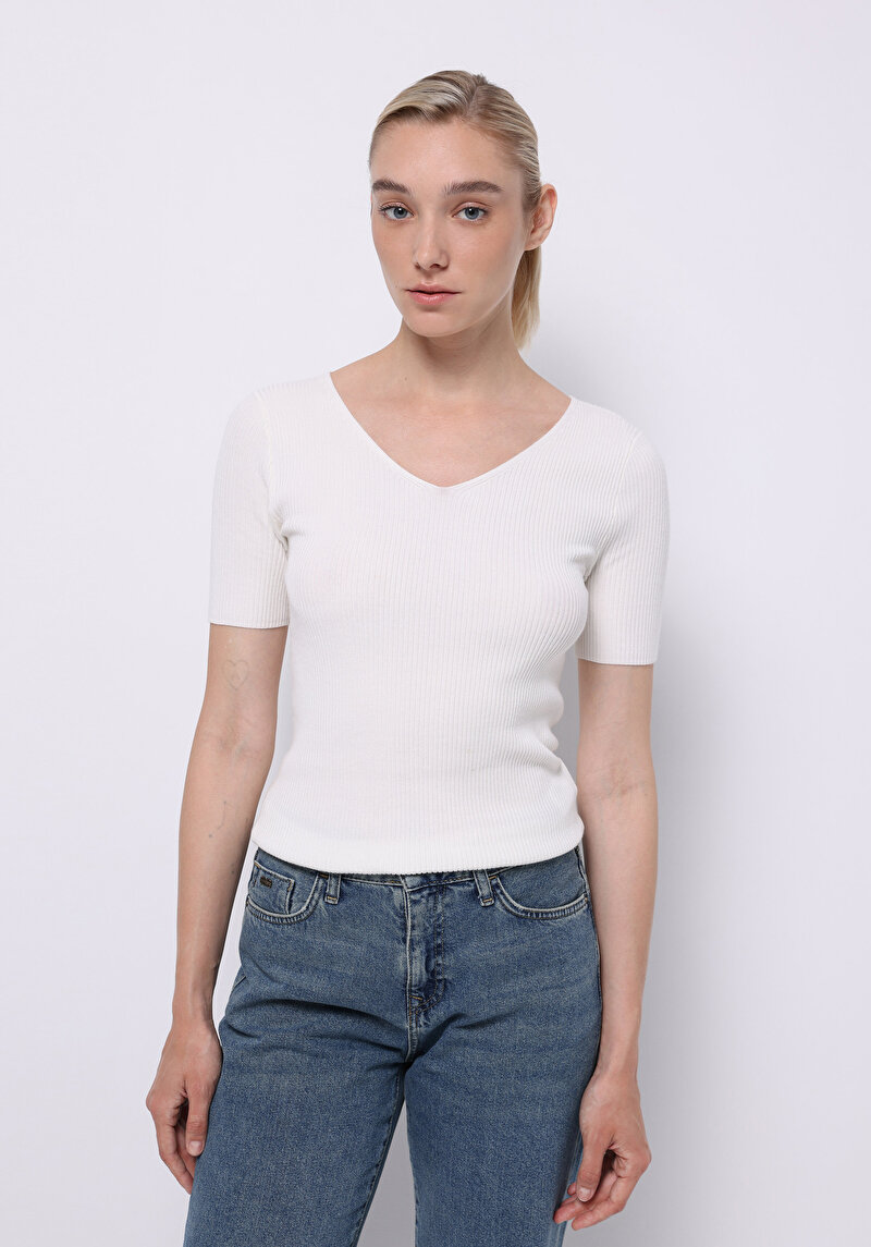 Зображення Светр Із Коротким Рукавом Жіночий Білий  Cl1075688