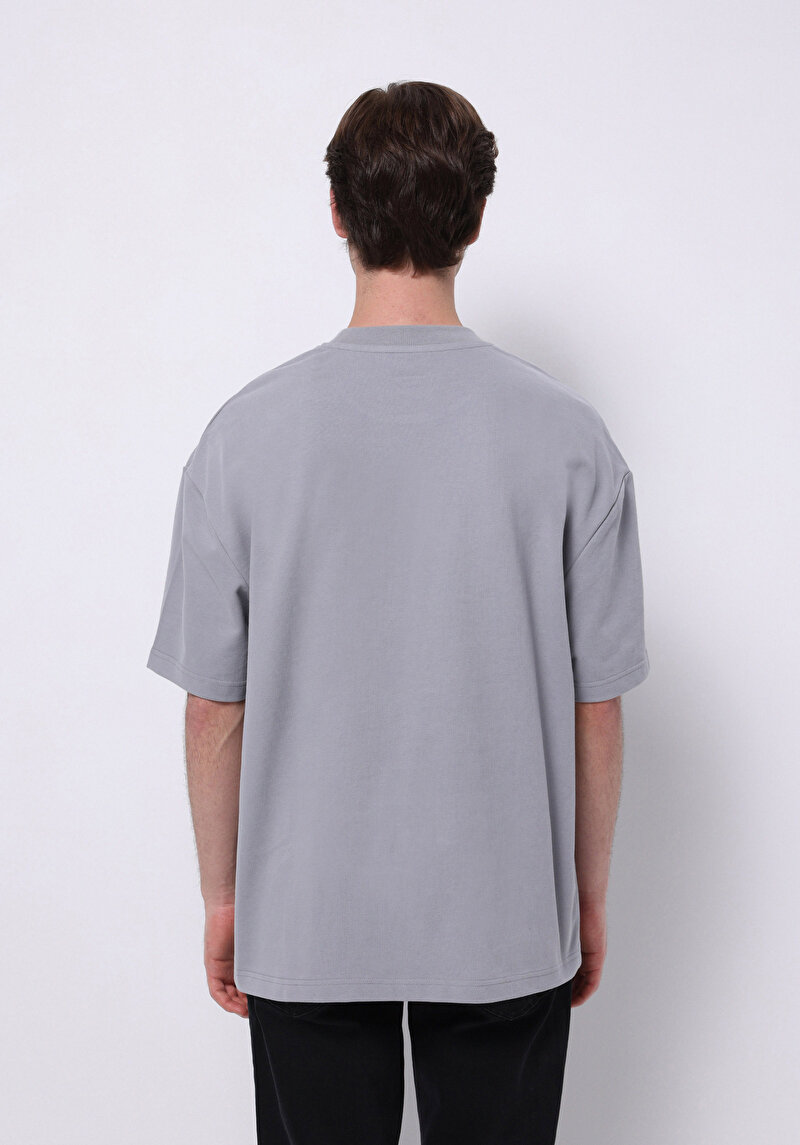 Показати інформацію про Футболка З Коротким Рукавом Чоловіча Сіра  Cl1075385