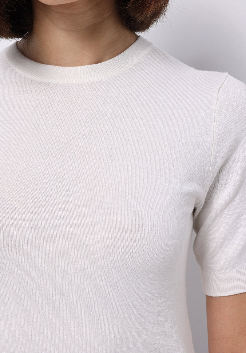 Показати інформацію про Светр Із Коротким Рукавом Жіночий Білий  Cl1075531