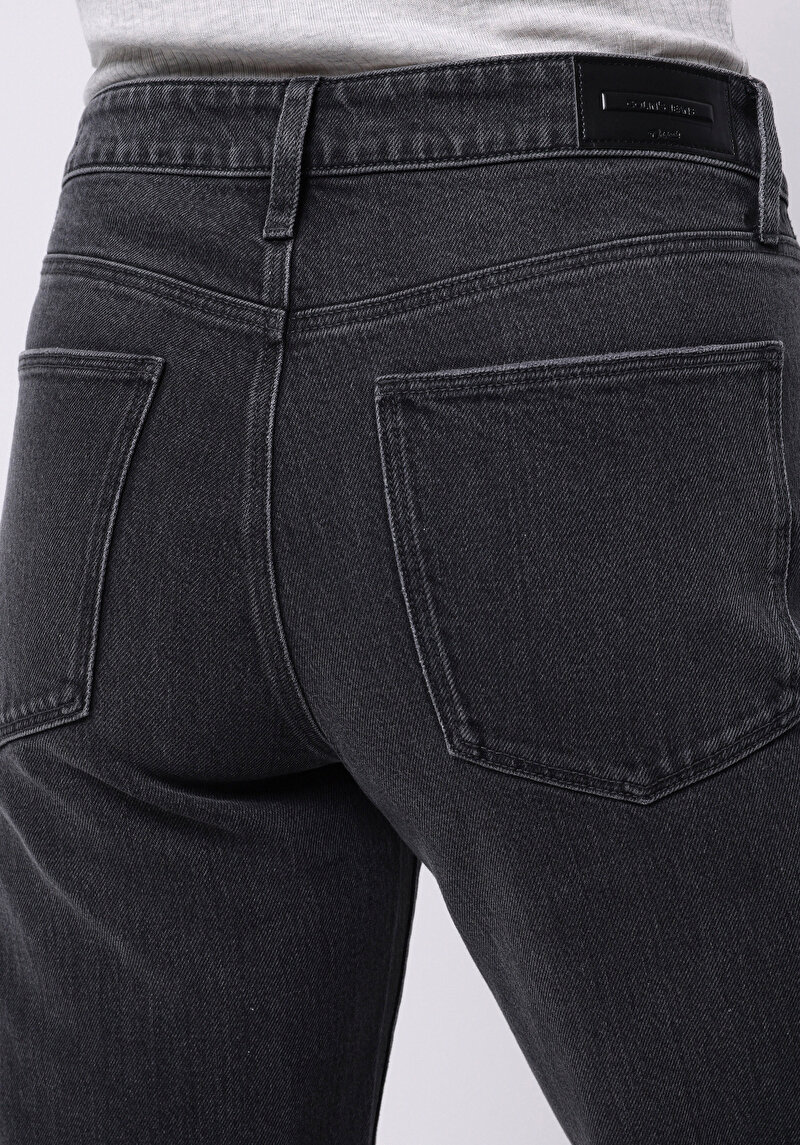 Показати інформацію про Джинси Жіночі Чорні Прямого Крою Cl1076566