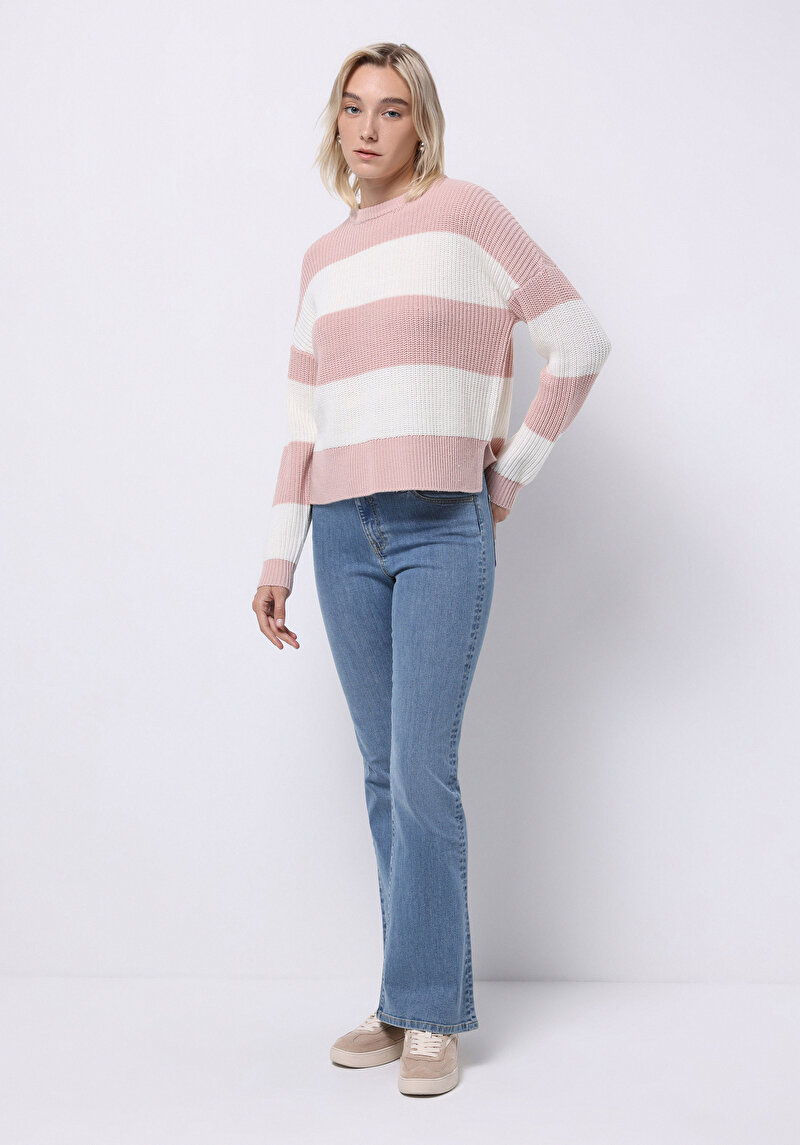 Показати інформацію про Светр Жіночий Рожевий  Cl1076812