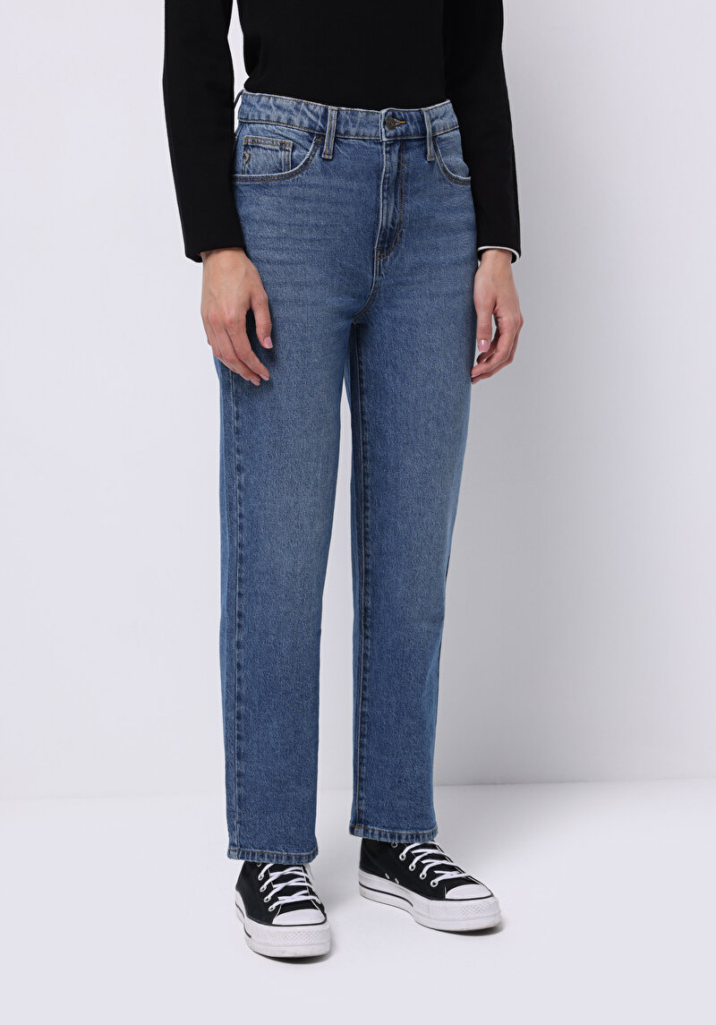 Показати інформацію про 884 Lauren Джинси Жіночі Чорні Прямого Крою Cl1076563