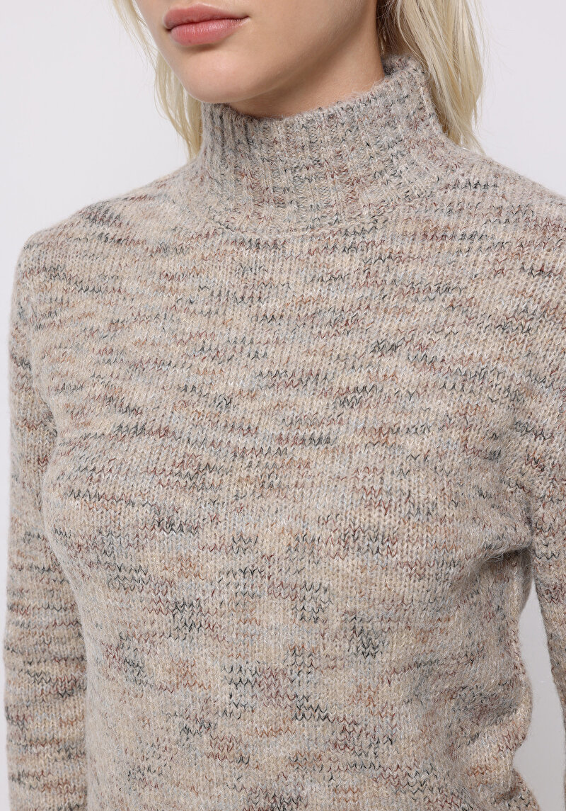 Показати інформацію про Светр Жіночий Бежевий  Cl1076811