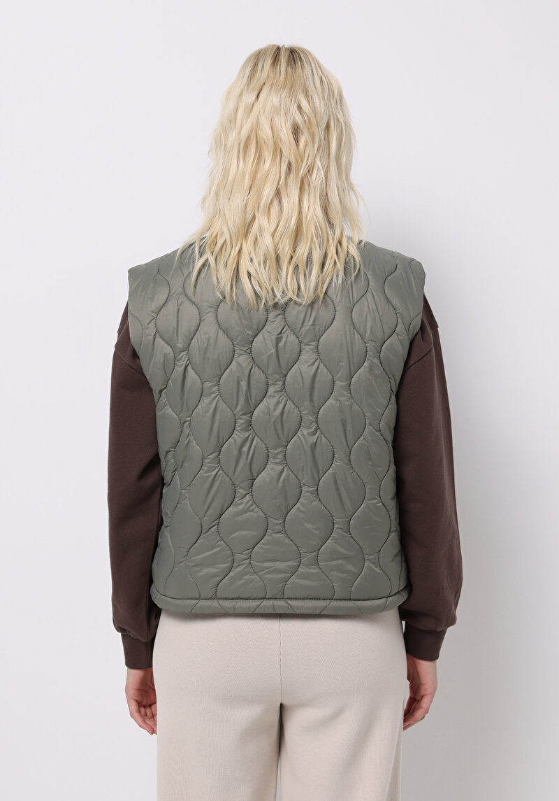 Показати інформацію про Жилет Жіночий Зелений  Cl1075670