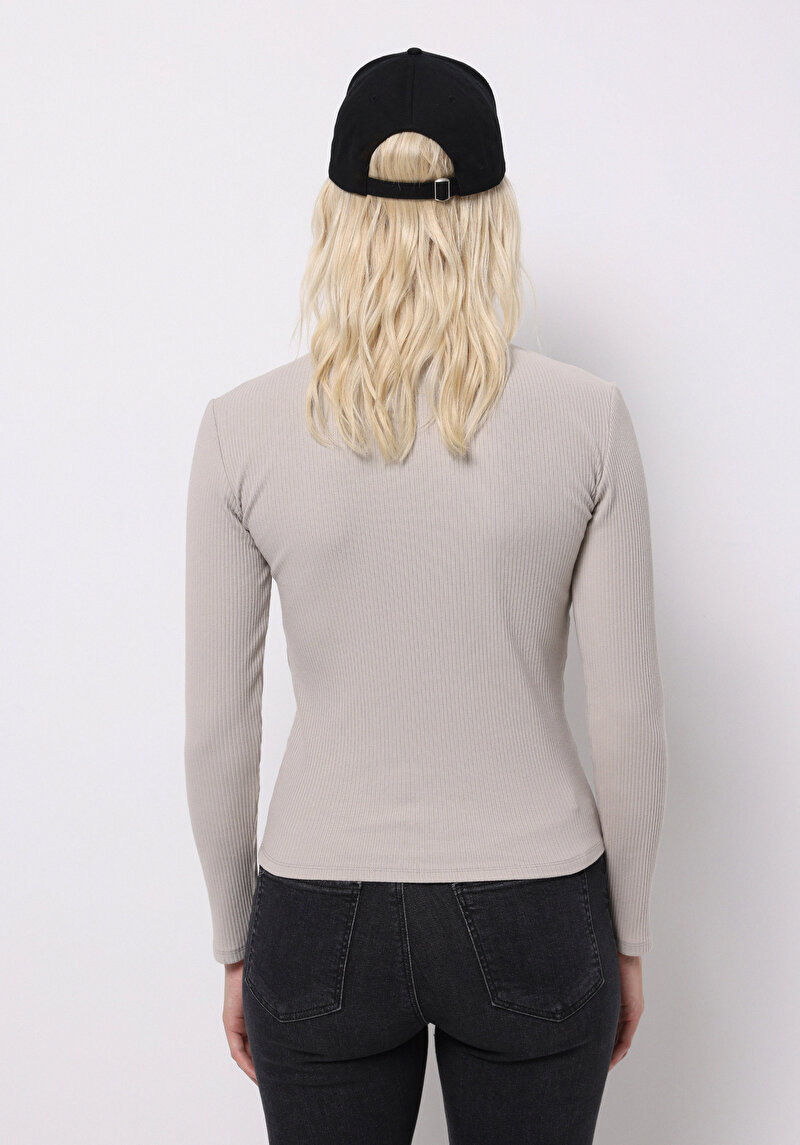 Показати інформацію про Пуловер Жіночий Бежевий  Cl1076035