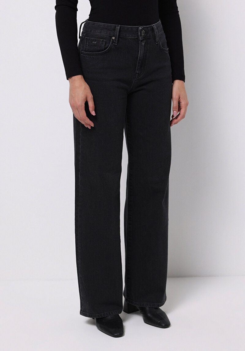 Зображення 970 Berry Джинси Жіночі Чорні Класичного Крою Cl1076103