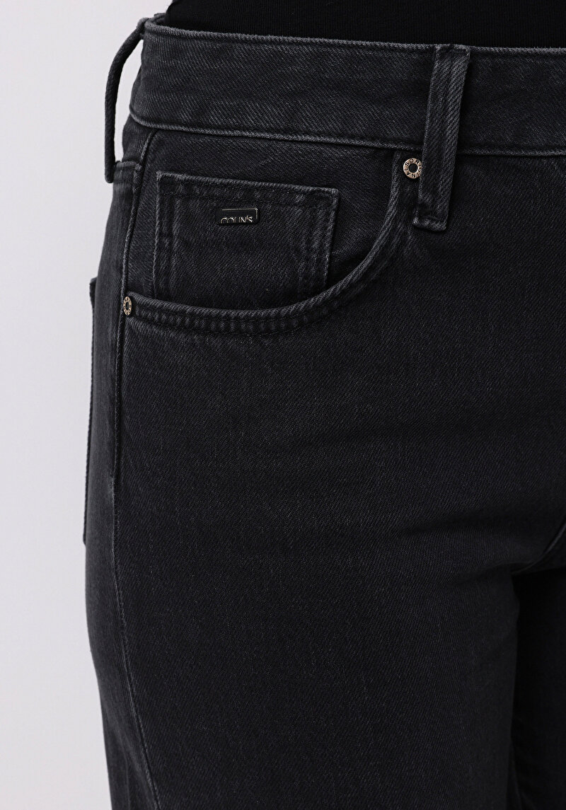 Показати інформацію про 970 Berry Джинси Жіночі Чорні Класичного Крою Cl1076103