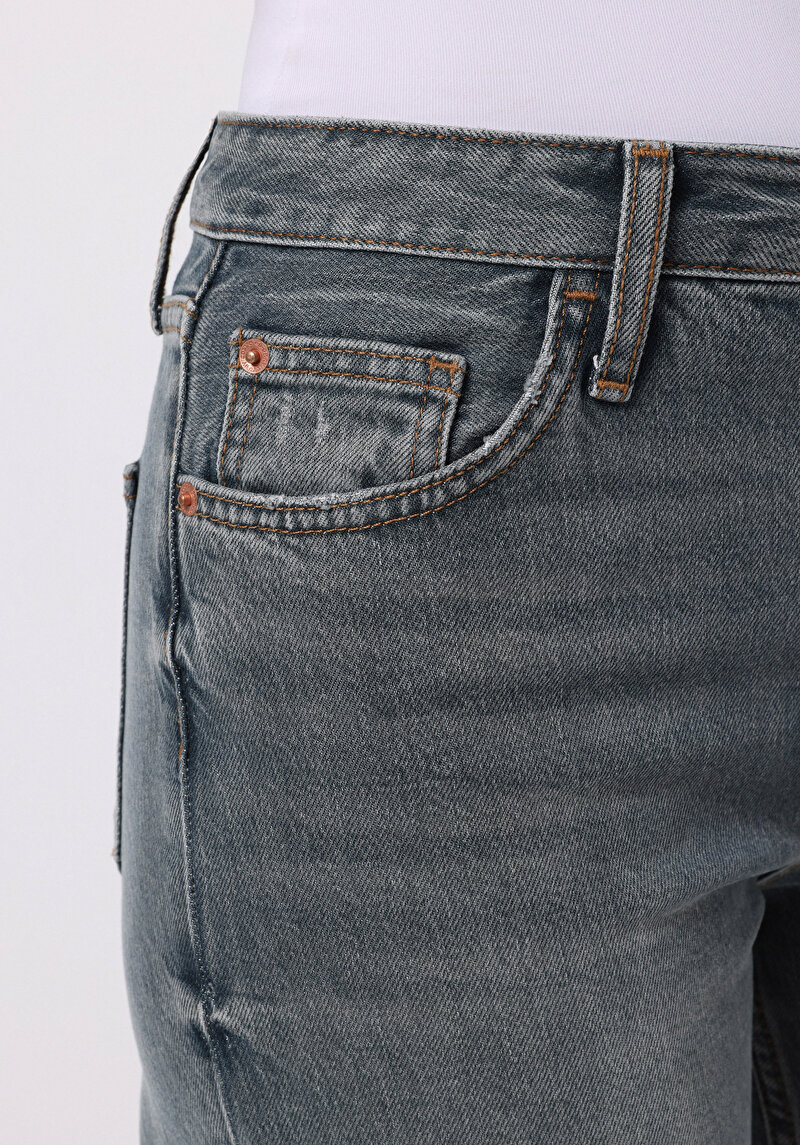 Показати інформацію про 970 Berry Джинси Жіночі Сірі Класичного Крою Cl1077548