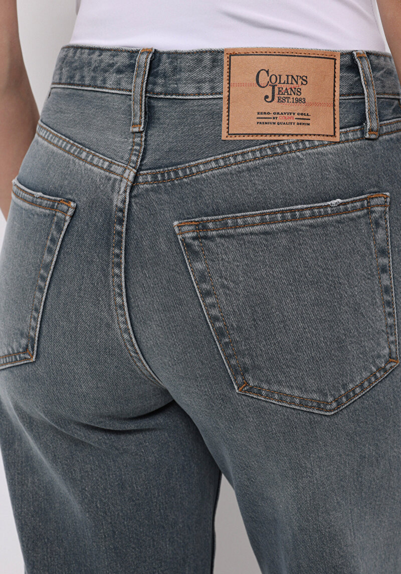 Показати інформацію про 970 Berry Джинси Жіночі Сірі Класичного Крою Cl1077548