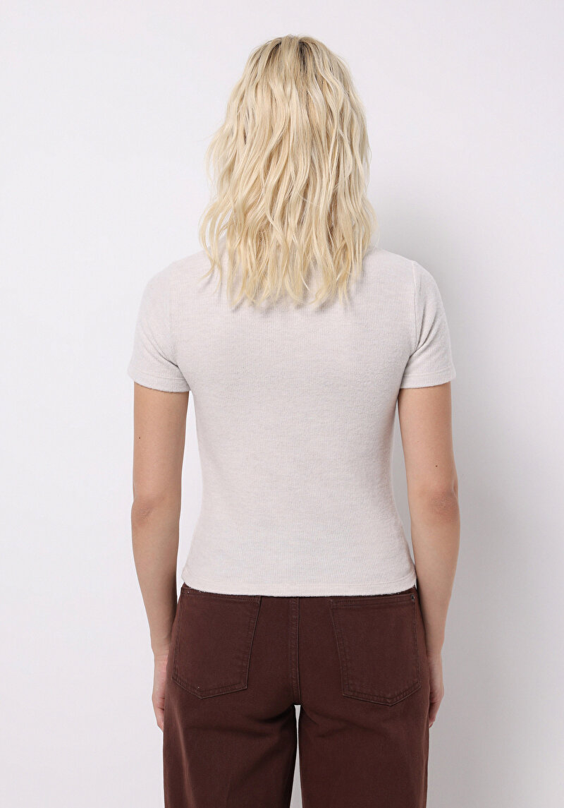 Показати інформацію про Светр Із Коротким Рукавом Жіночий Бежевий  Cl1077100