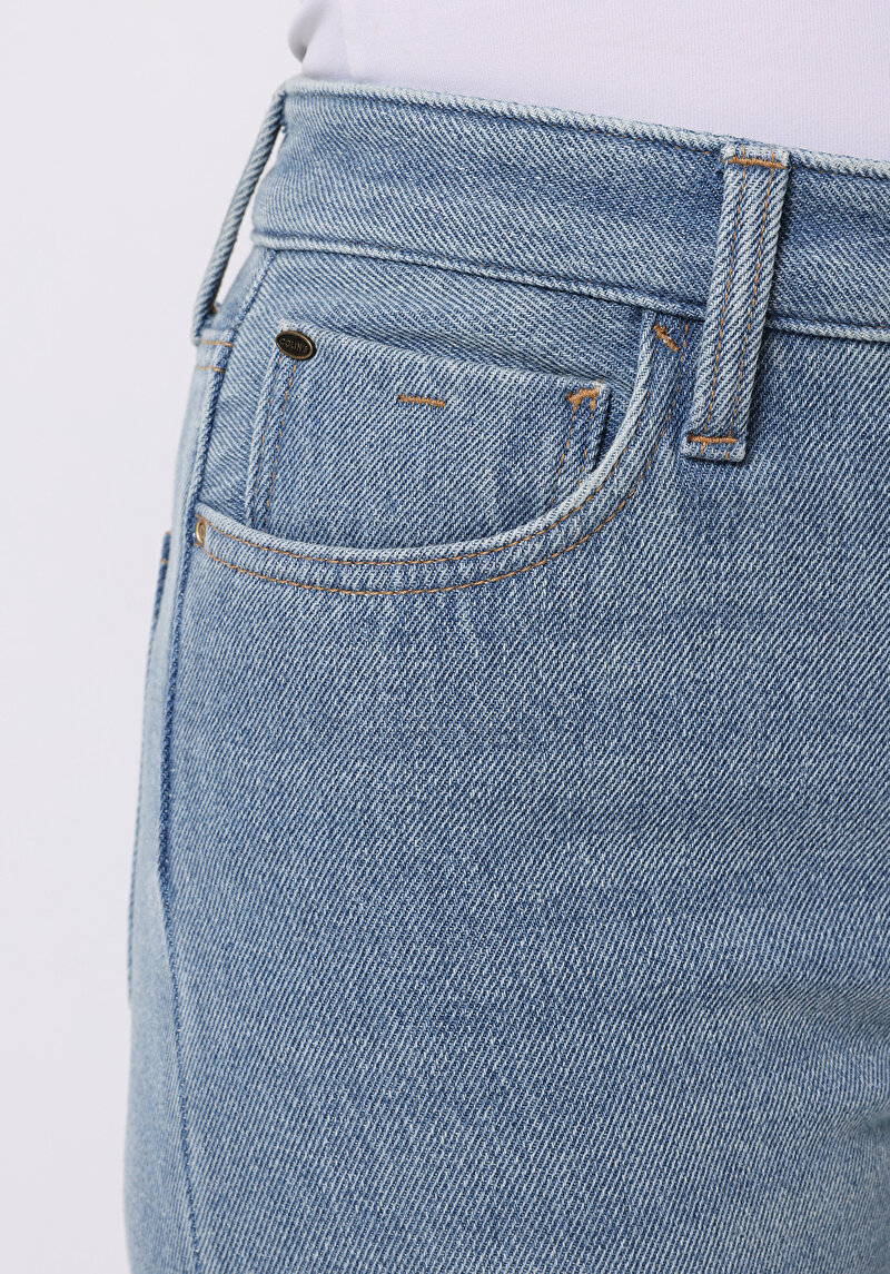 Показати інформацію про 970 Berry Джинси Жіночі Блакитні Класичного Крою Cl1076230