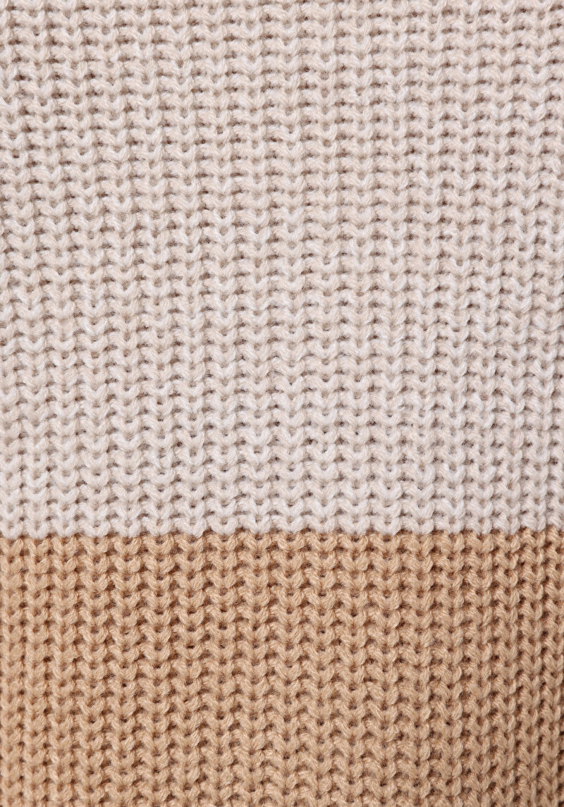 Показати інформацію про Светр Жіночий Бежевий  Cl1076812