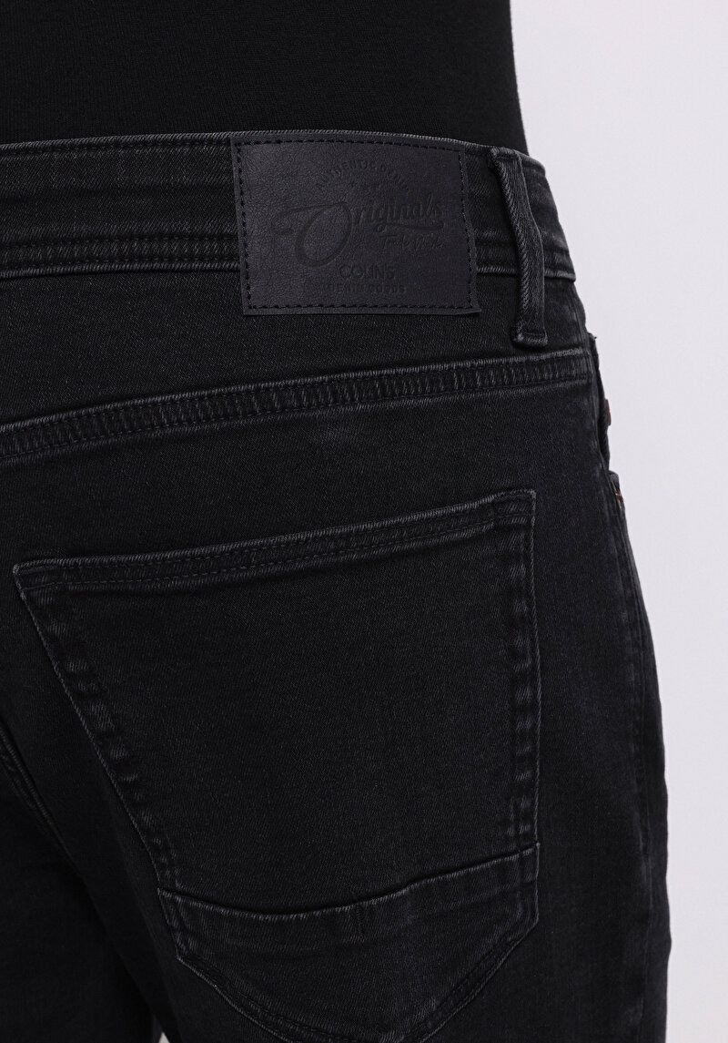 Показати інформацію про 045 David Джинси Чоловічі Сині Класичного Крою Cl1076519