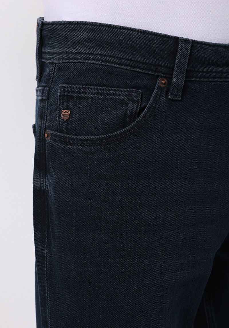 Показати інформацію про 045 David Джинси Чоловічі  Класичного Крою Cl1076533