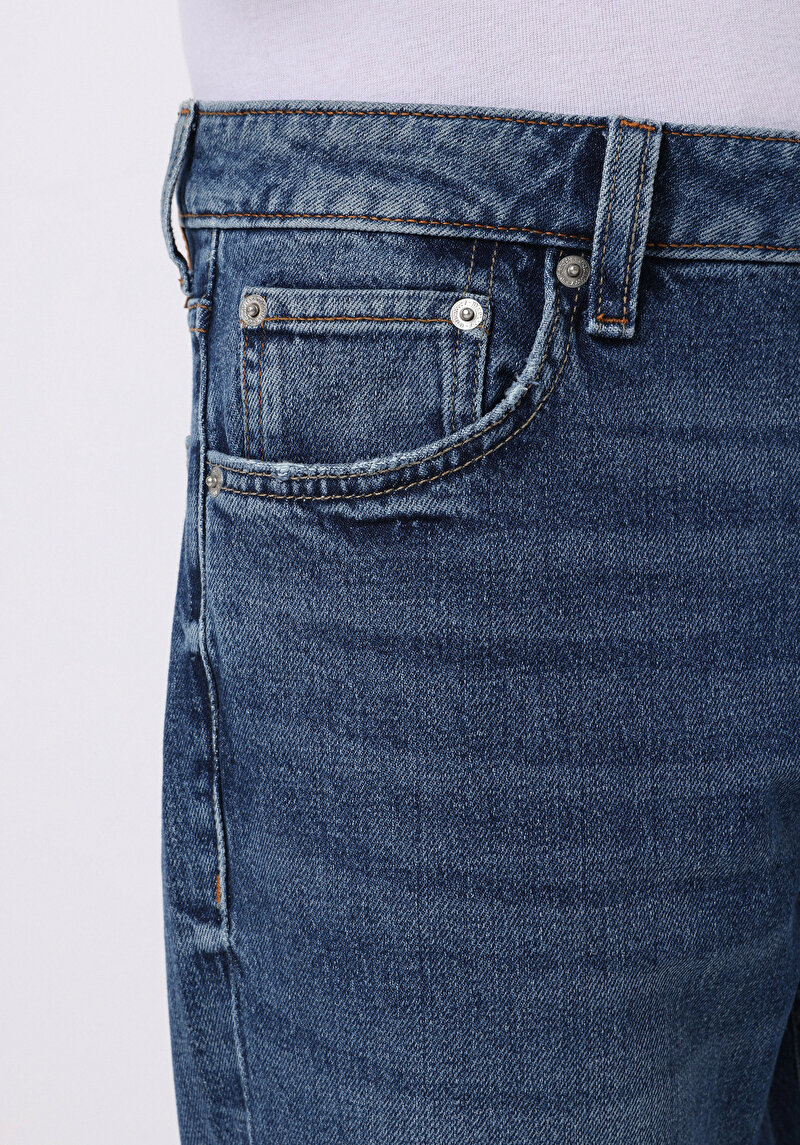 Показати інформацію про 045 David Джинси Чоловічі Блакитні Класичного Крою Cl1076824