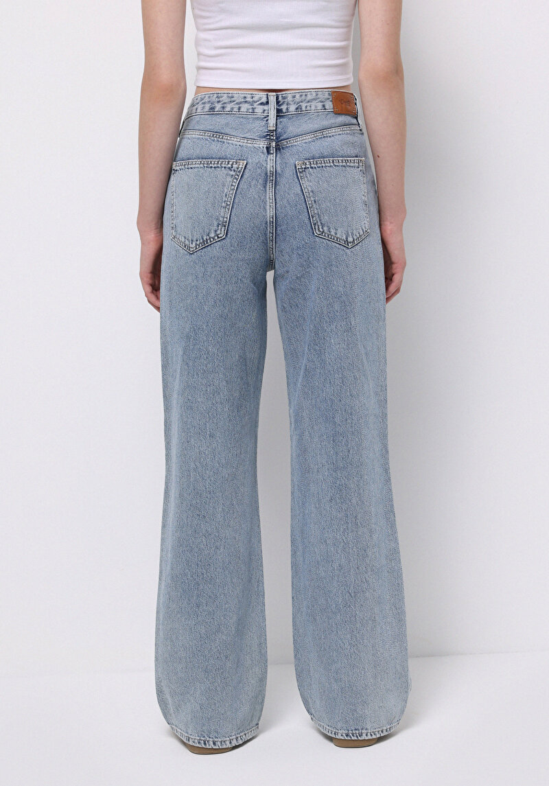 Зображення 970 Berry Джинси Жіночі Блакитні Класичного Крою Cl1075979