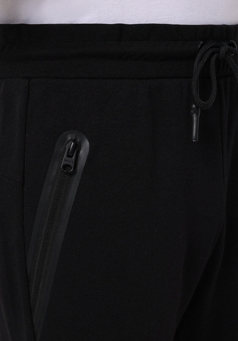 Показати інформацію про Спортивні Брюки Чоловічі Чорні  Cl1075654