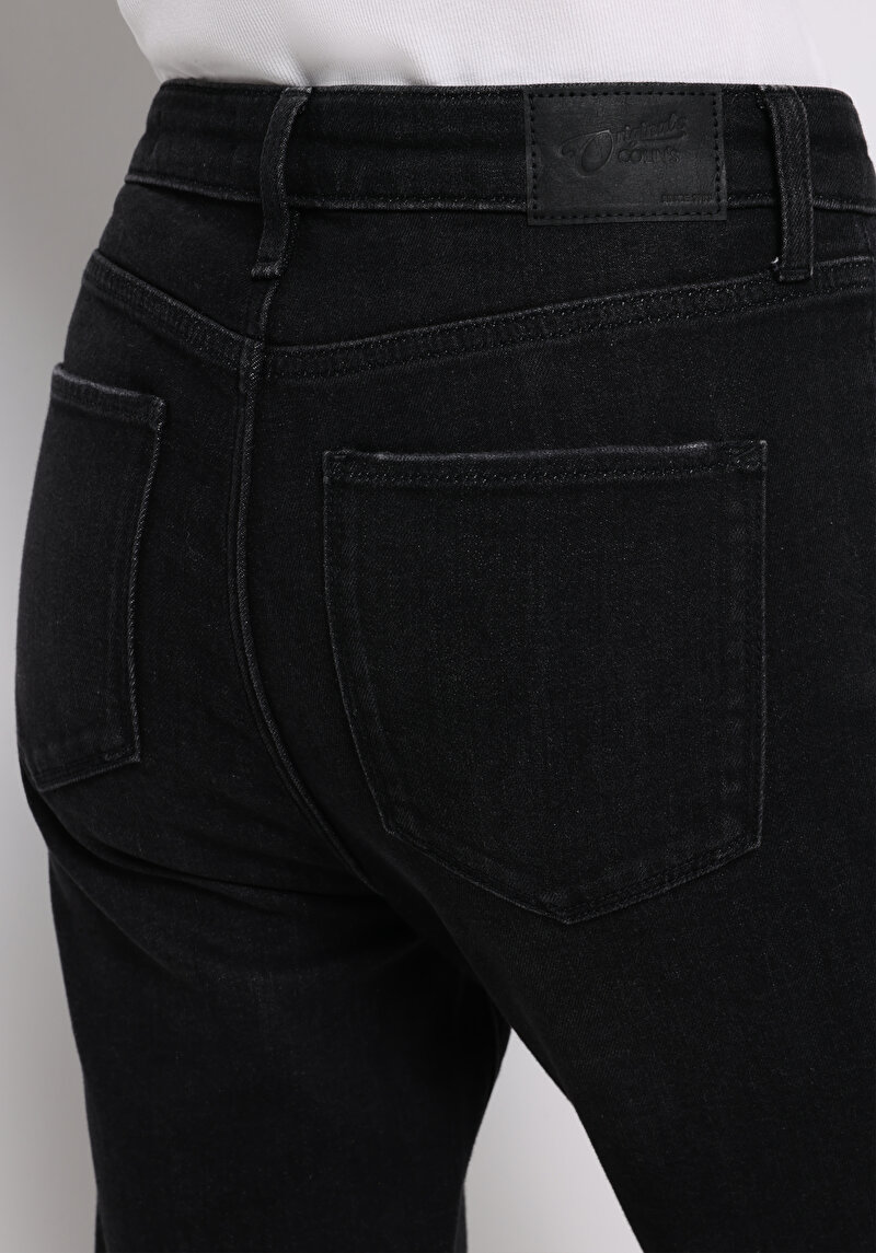 Показати інформацію про 792 Mila Джинси Жіночі Блакитні Класичного Крою Cl1076336