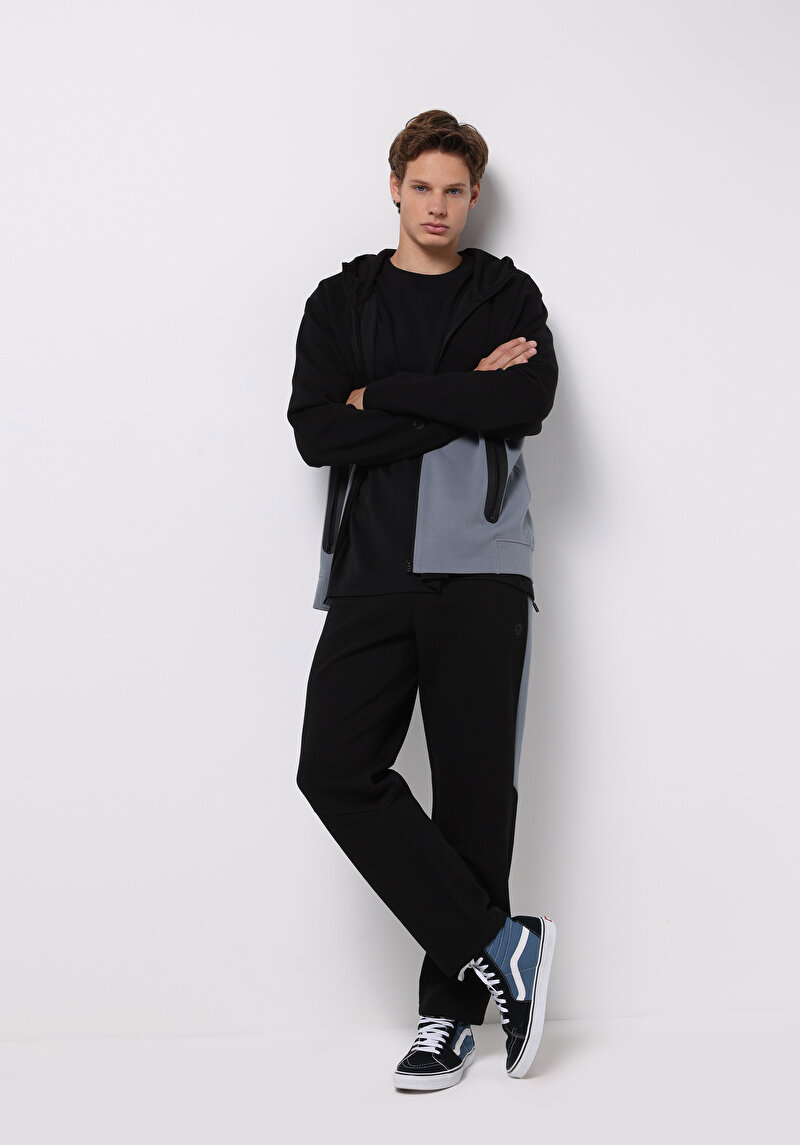 Показати інформацію про Спортивні Брюки Чоловічі Чорні  Cl1076854