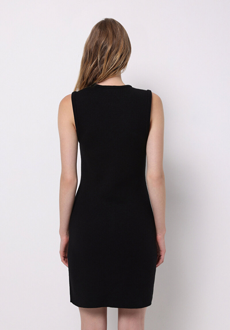 Показати інформацію про Сукня Жіноча Чорна  Cl1075506