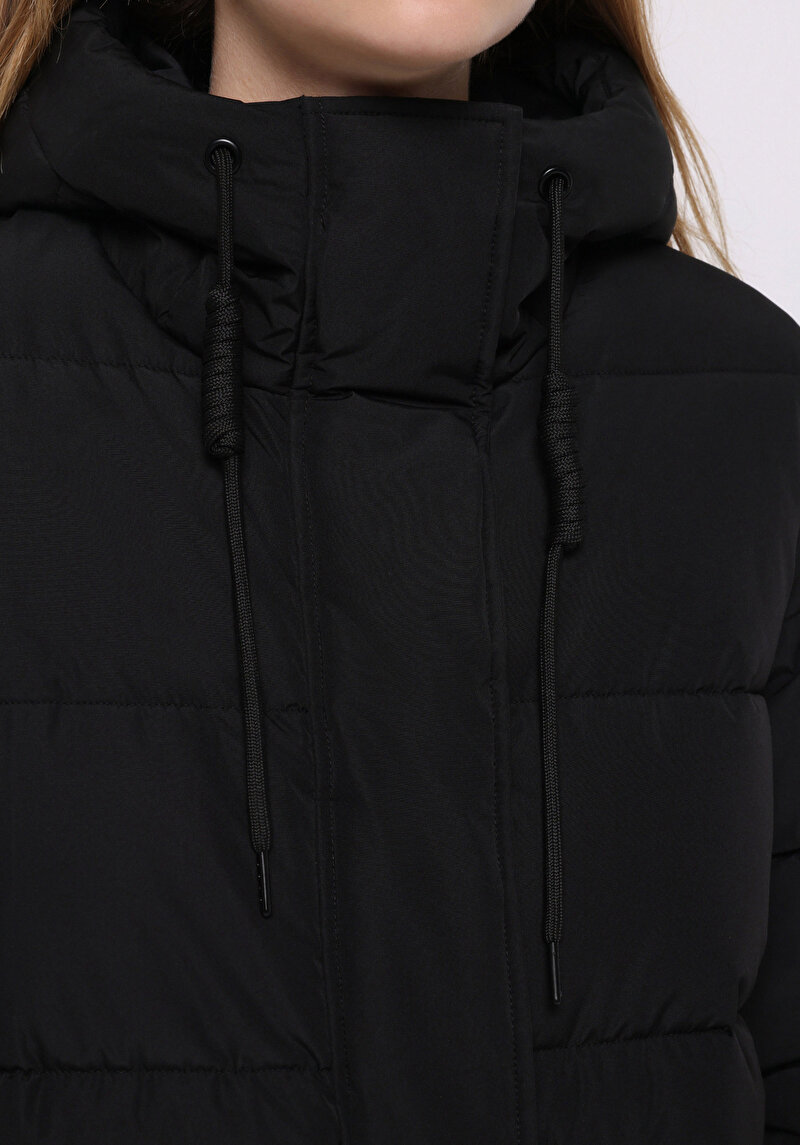 Показати інформацію про Пальто Жіноче Чорне  Cl1075972