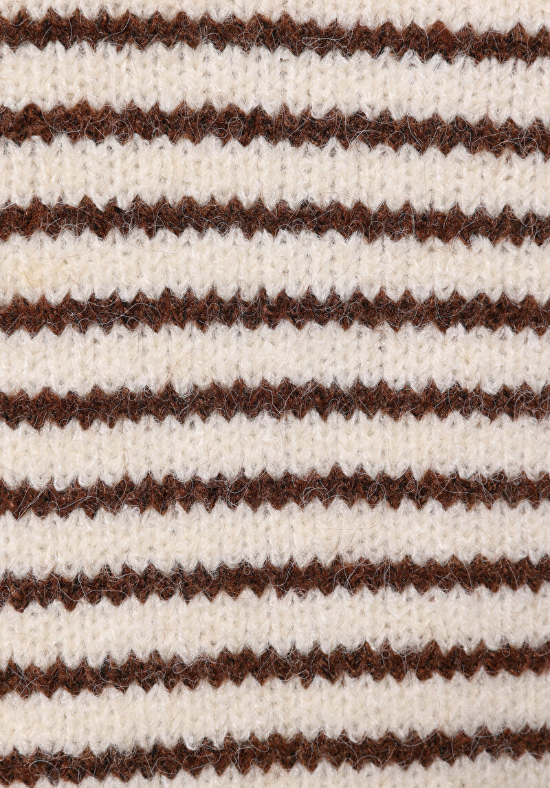 Показати інформацію про Светр Жіночий Сірий  Cl1076623