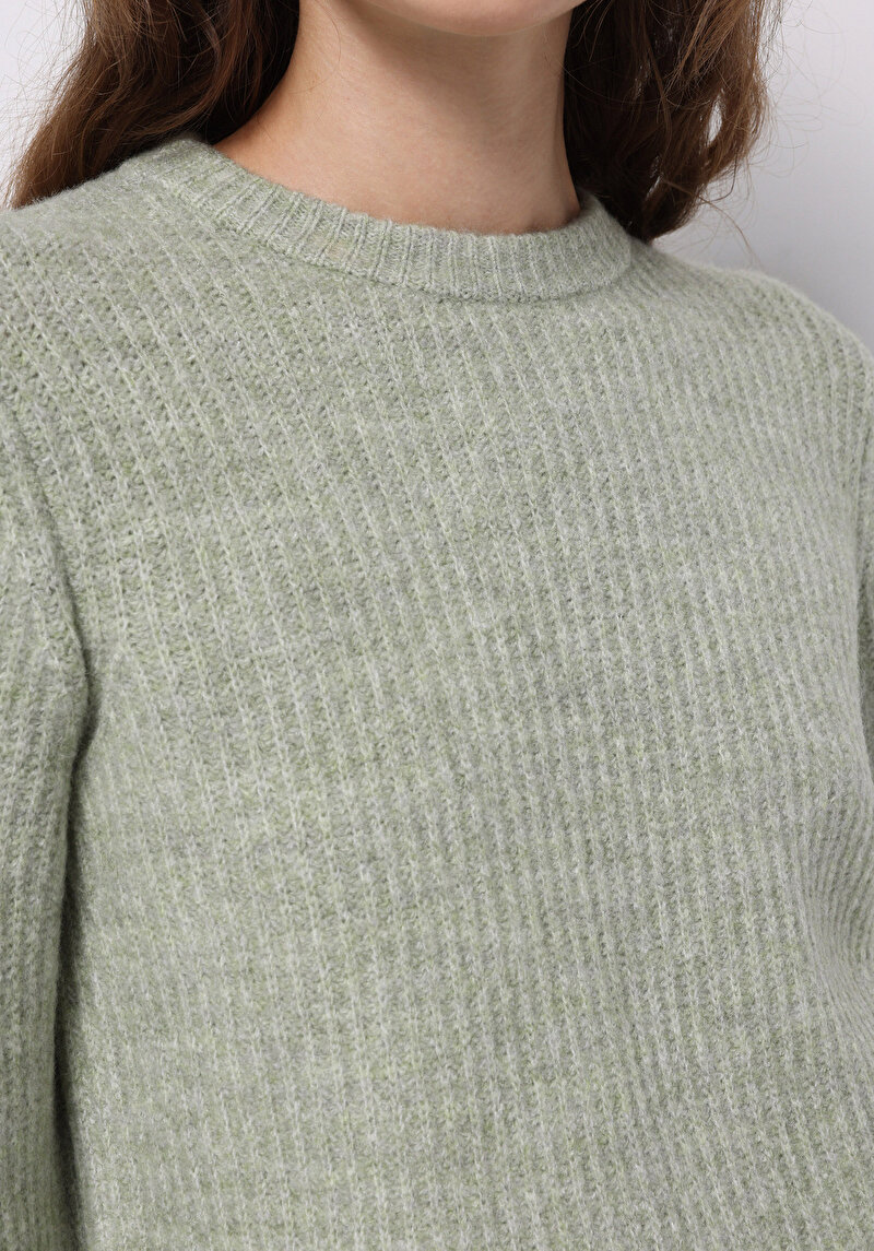 Показати інформацію про Светр Жіночий Зелений  Cl1076705