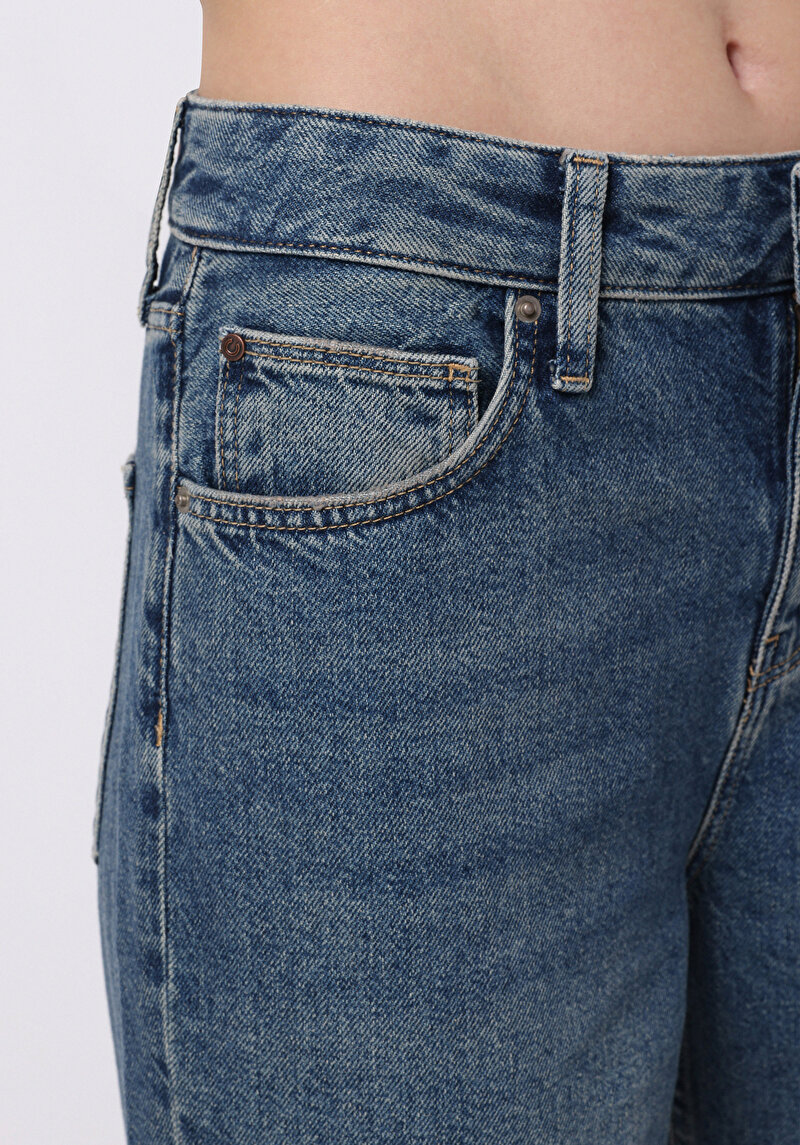 Показати інформацію про 970 Berry Джинси Жіночі Чорні Класичного Крою Cl1077126