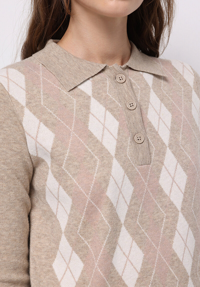 Показати інформацію про Светр Жіночий Бежевий  Cl1077282