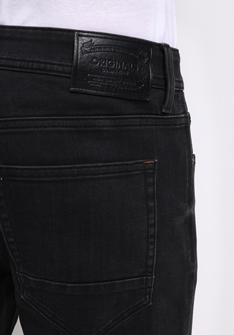 Показати інформацію про 045 David Джинси Чоловічі Чорні Класичного Крою Cl1076548