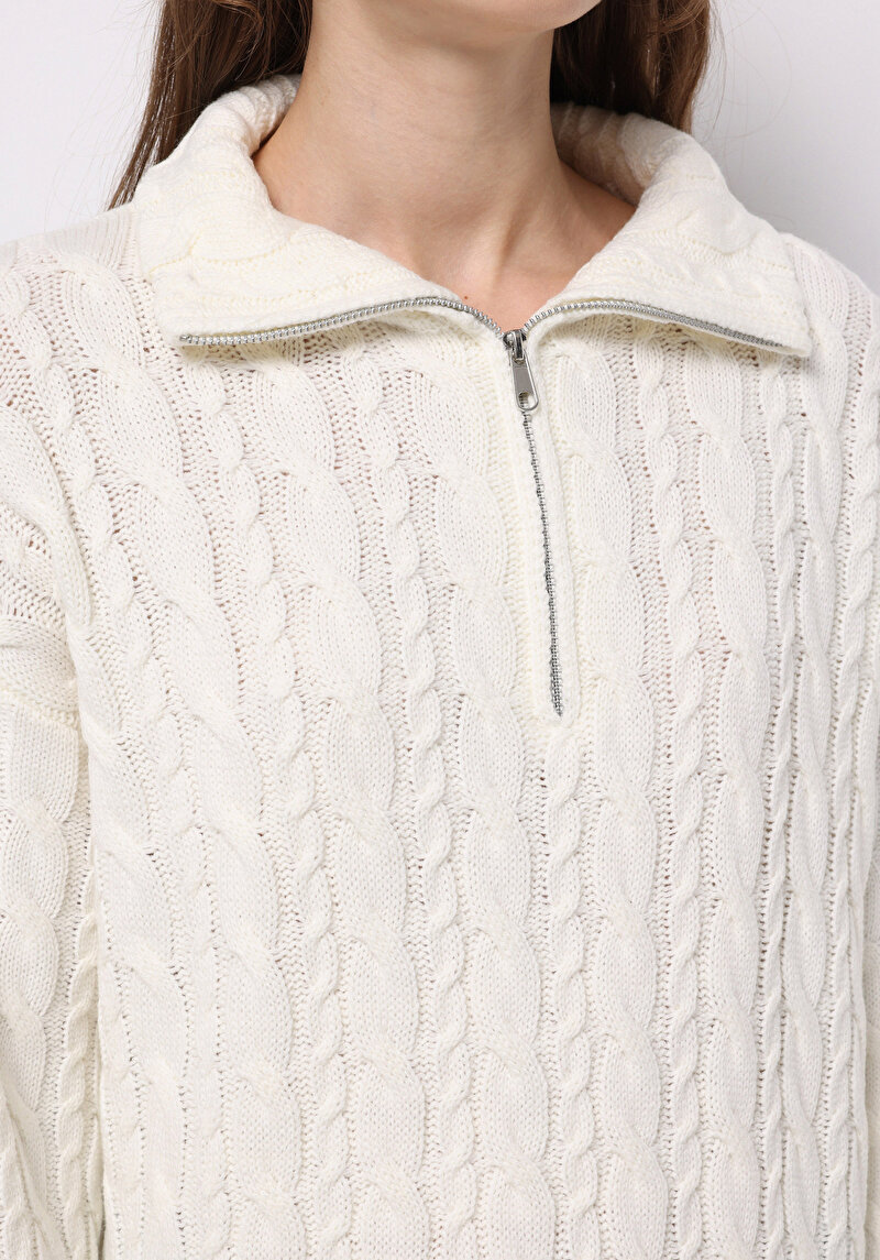 Показати інформацію про Светр Жіночий Бежевий  Cl1076701