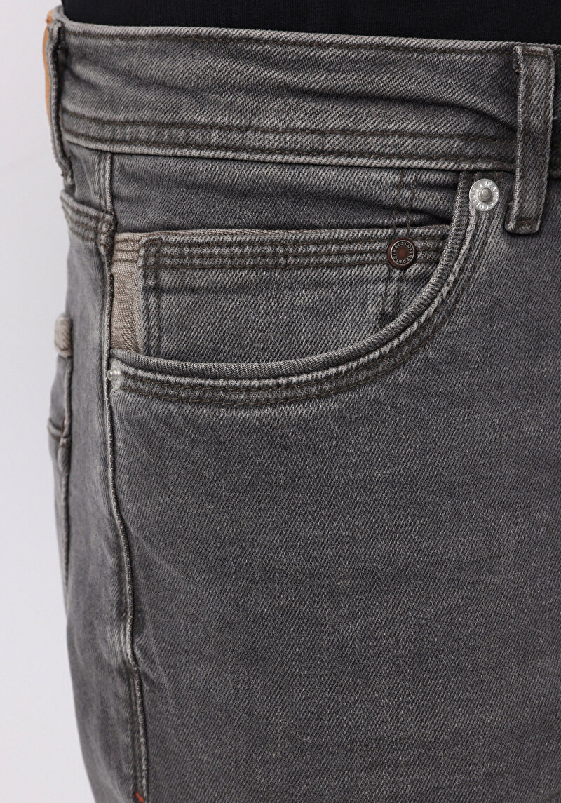 Показати інформацію про 045 David Джинси Чоловічі Чорні Класичного Крою Cl1076981