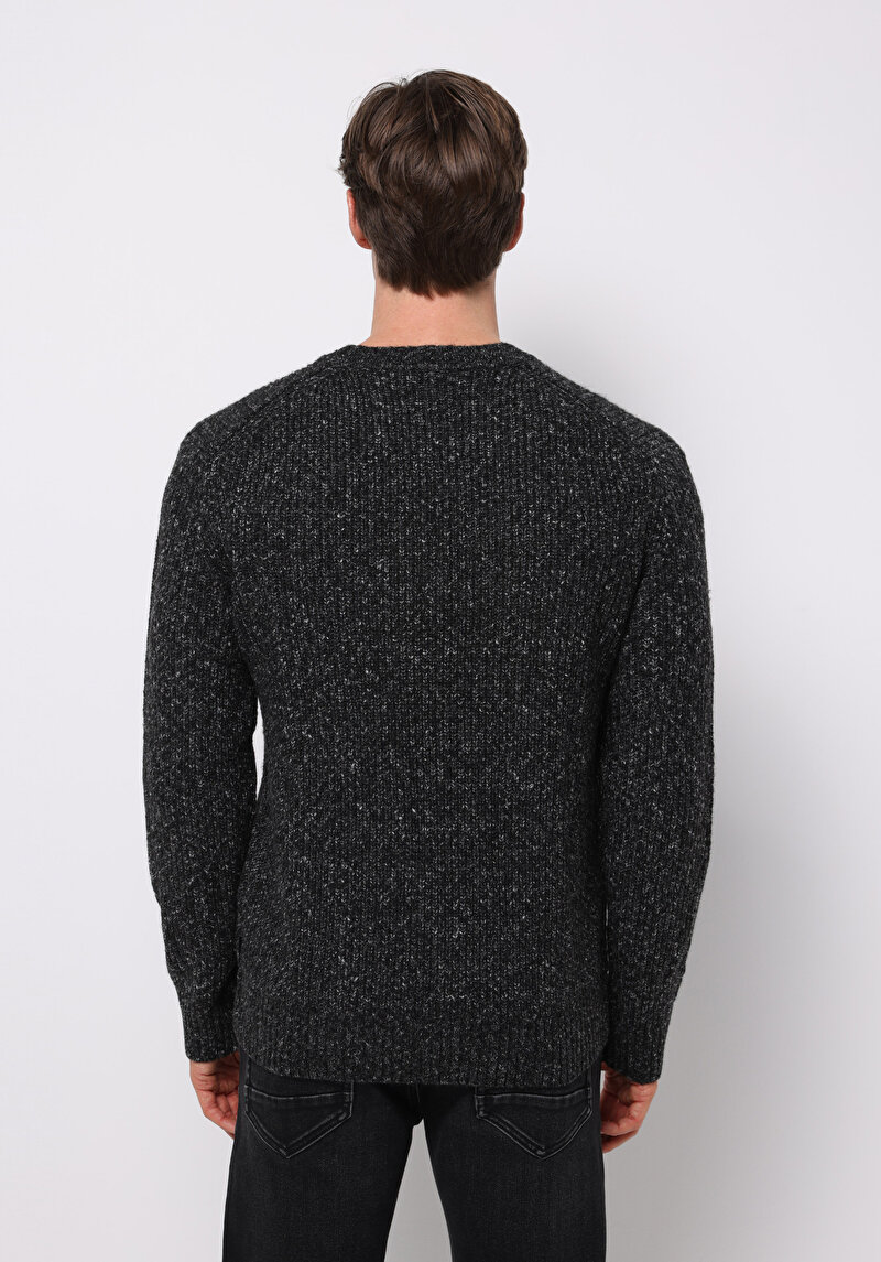 Показати інформацію про Светр Чоловічий Чорний  Cl1076368