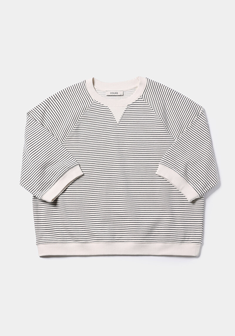 Показати інформацію про Толстовка Жіноча Біла  Cl1075497