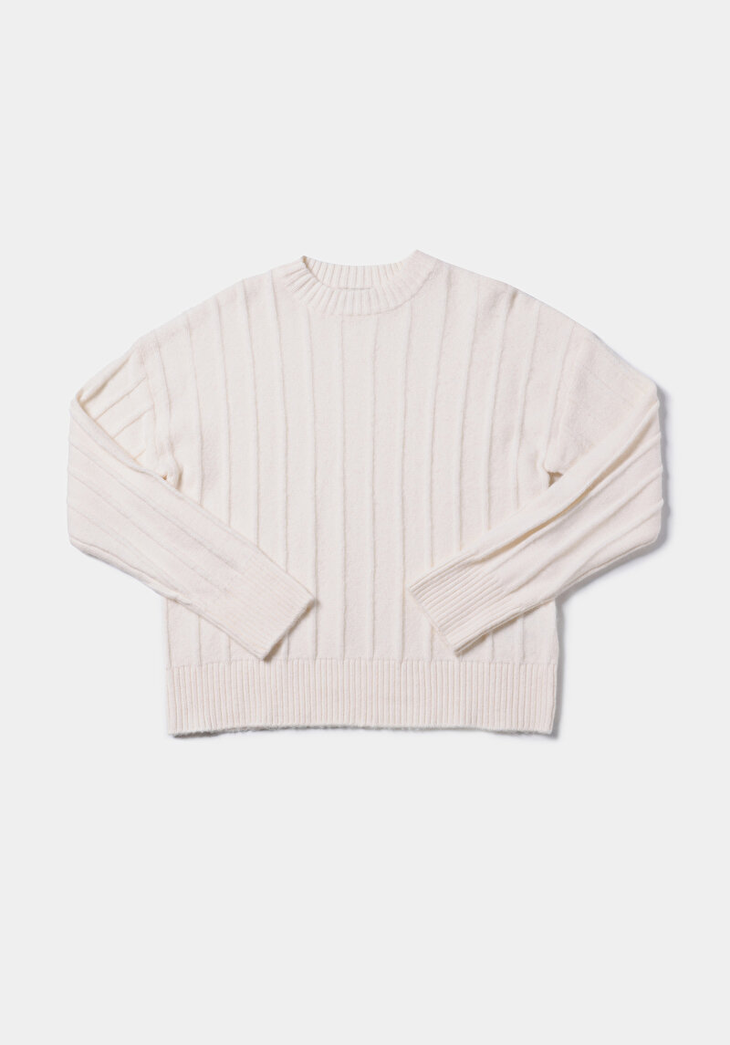 Показати інформацію про Светр Жіночий Білий  Cl1076880